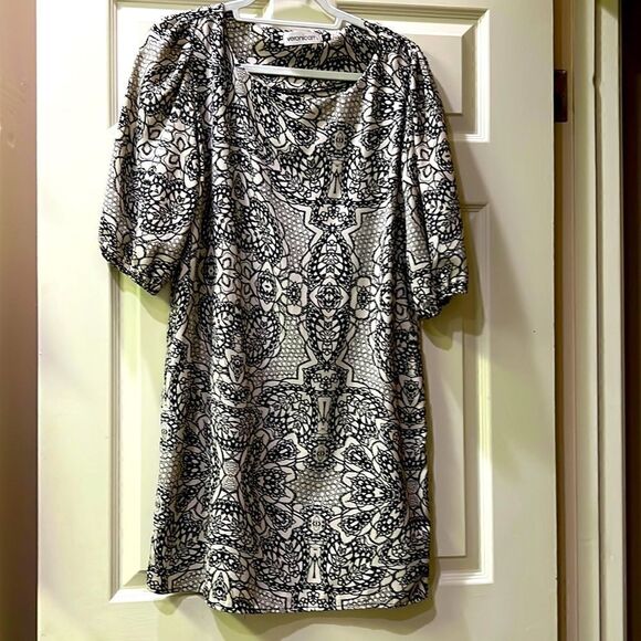 Veronicam Beige & Black Women’s Medium Thin Mini Dress - Picture 1 of 12